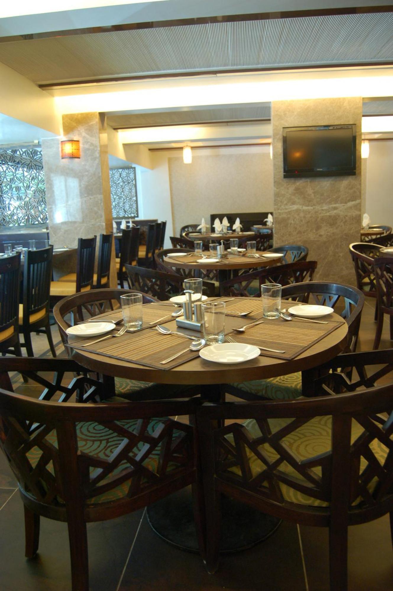 Comfort Inn President Near Ahmedabad Junction Station Kültér fotó