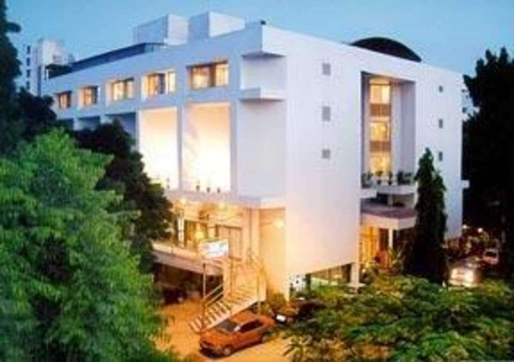 Comfort Inn President Near Ahmedabad Junction Station Kültér fotó